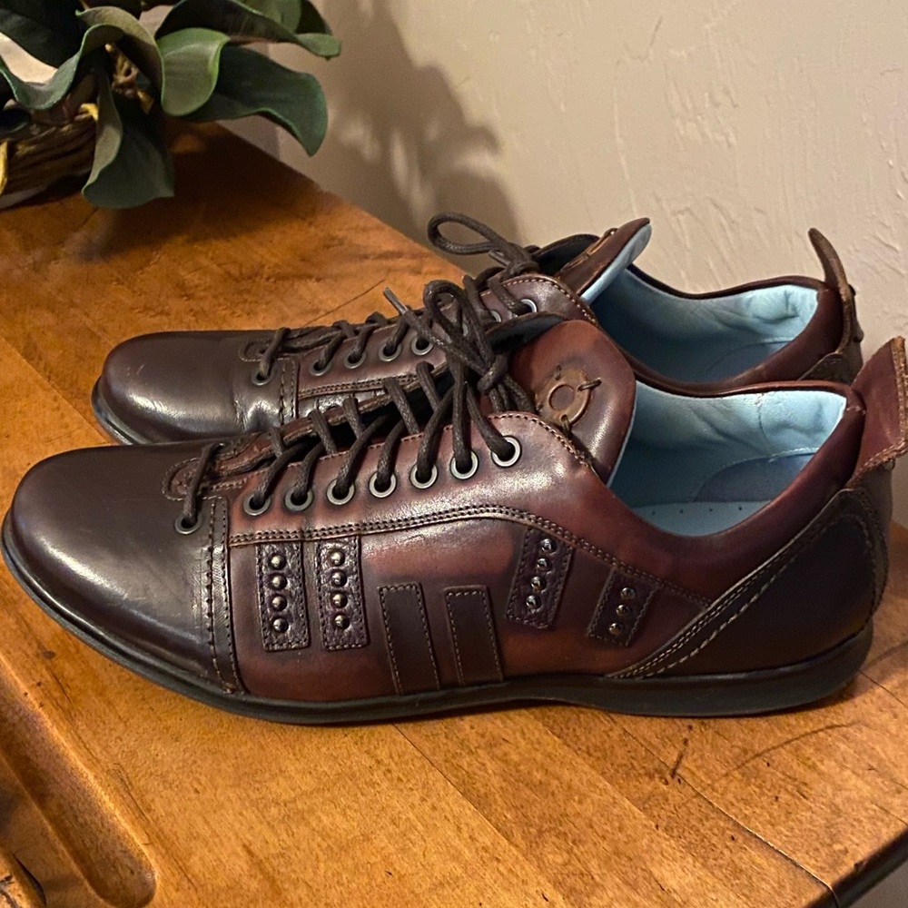 Steve Madden Shoe Mens Sz 10 Brown Leather Casual Lace Up Sneaker Deco Metal Stu - Picture 4 of 8